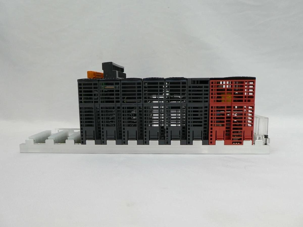 Used Mitsubishi MELSEC-Q PLC Control Assembly Q02HCPU Q63P QX42 QY42P Q64AD Q62DAN