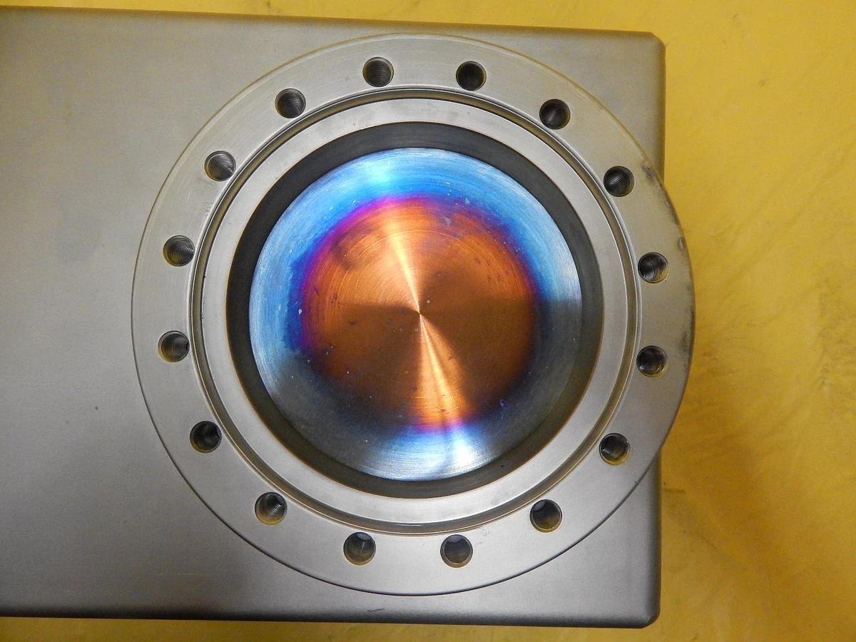 Used Varian Semiconductor VSEA 951-5227 Pneumatic Swing Gate Valve CF600 Working