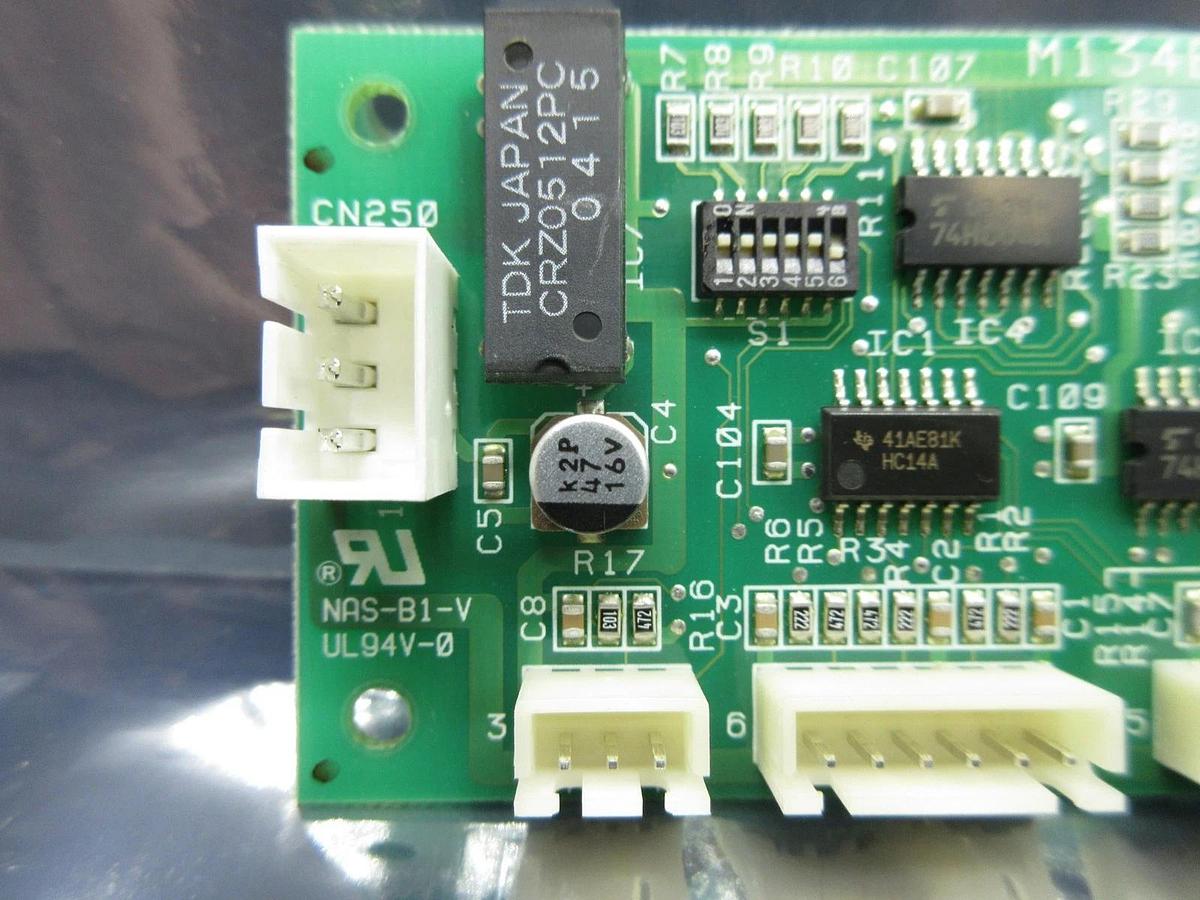 Used Shinko Electric 3ASSYC805000 Interface PCB LDMIF Asyst VHT5-1-1 Used Working