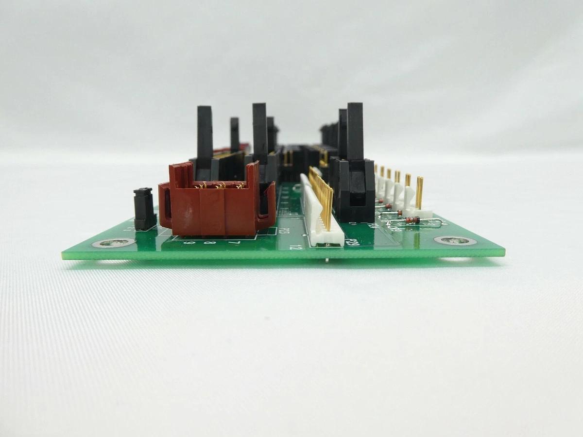Used AMAT Applied Materials 0100-09106 Expanded Gas Panel Interface PCB Working