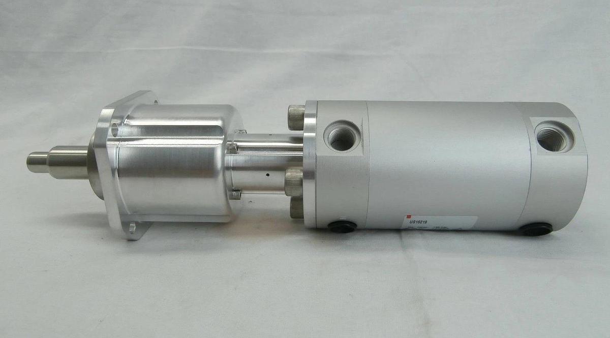 Used SMC US16219 Pneumatic Cylinder Actuator Head 15-169406-00 Used Working