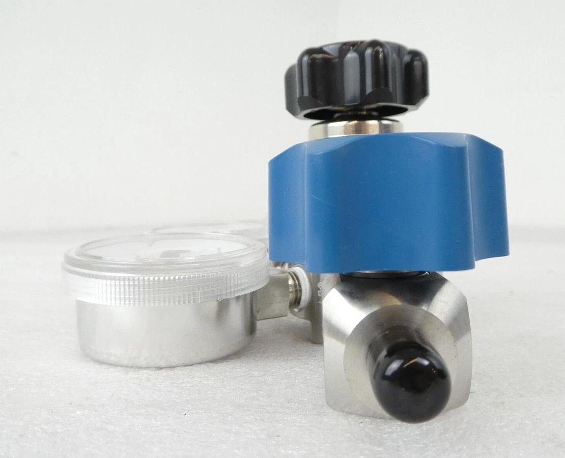 Matheson MREG-0974-XX High Purity Regulator Varian VSEA F2891001 New Surplus