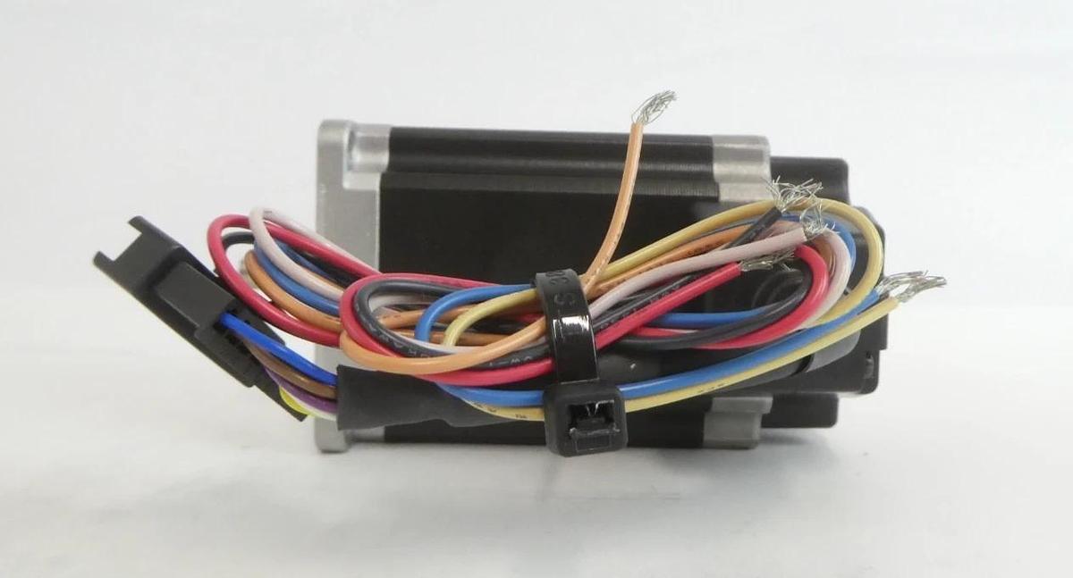 Sanyo Denki 103H7126-07E0 Stepping Motor Step-Syn Lot of 3 New Surplus