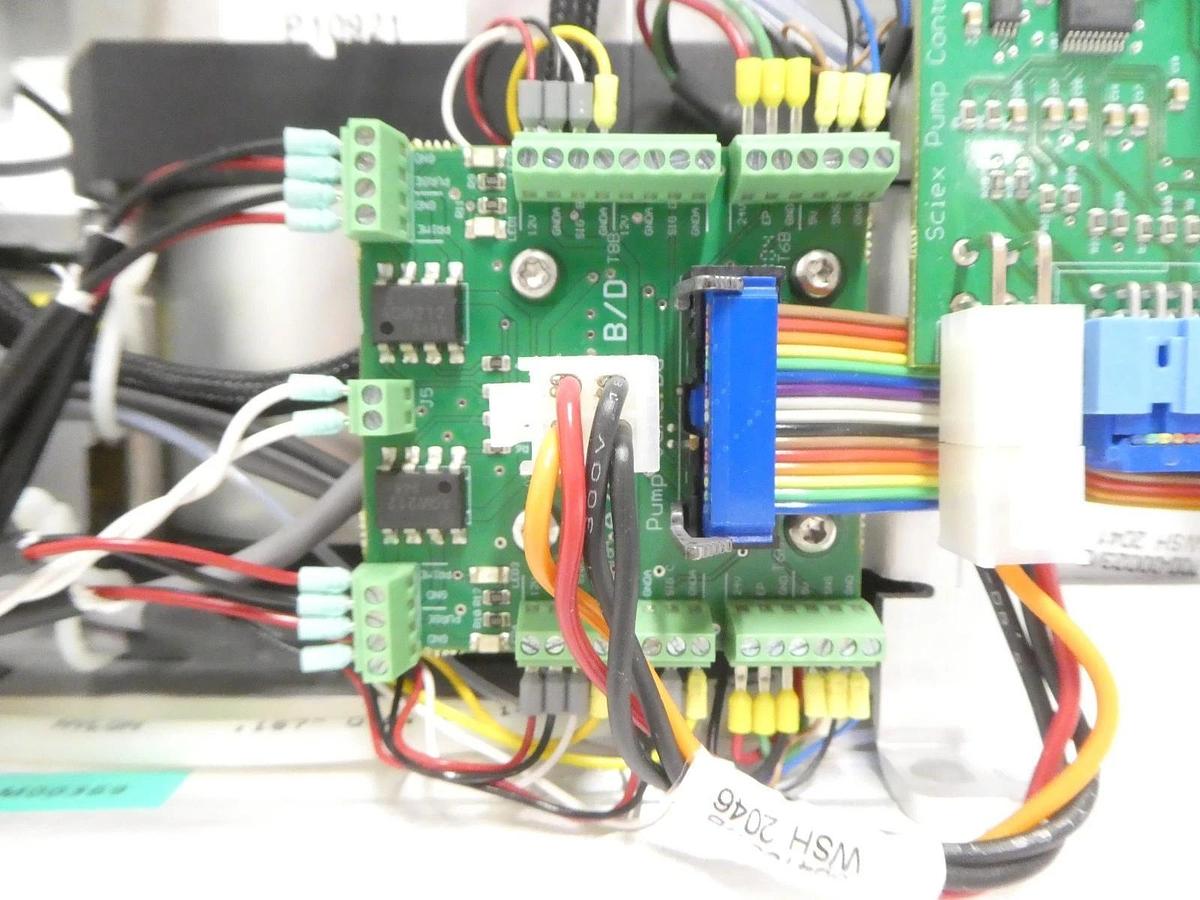 Used AB Sciex Microfluidic Flow Control System M5 MicroLC Eksigent Working Surplus