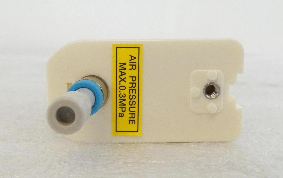 Used Hugle Electronics 4100V-092 Flexible AC Ionizer Model 4100V Working Surplus