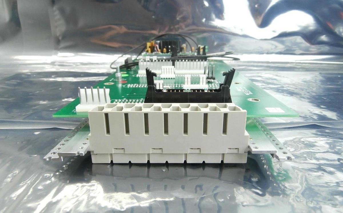 Used AMAT Applied Materials 0100-90967 Beamline Instrumentation Backplane PCB XR80
