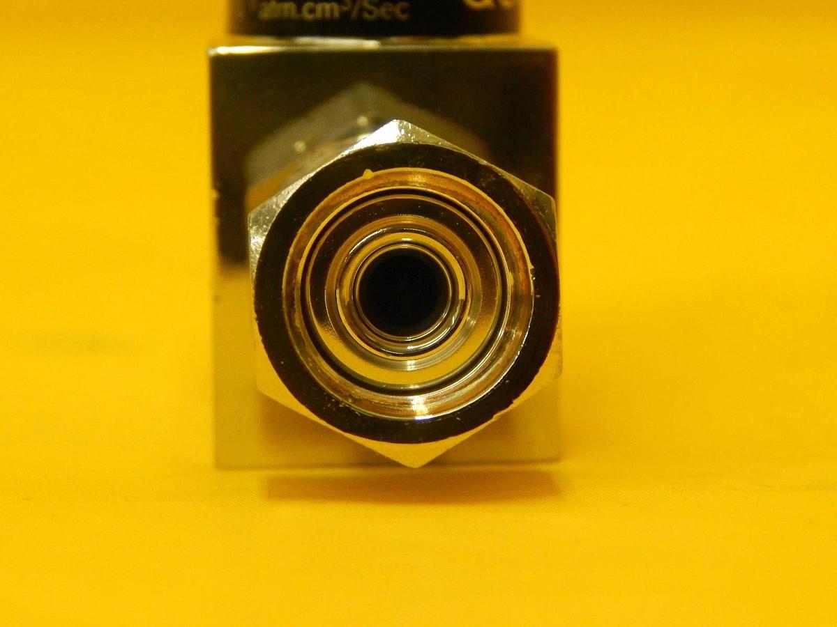 Used Qualiflow 2x10-9atm.cm3/Sec 2-Way Pneumatic Valve Reseller Used Working