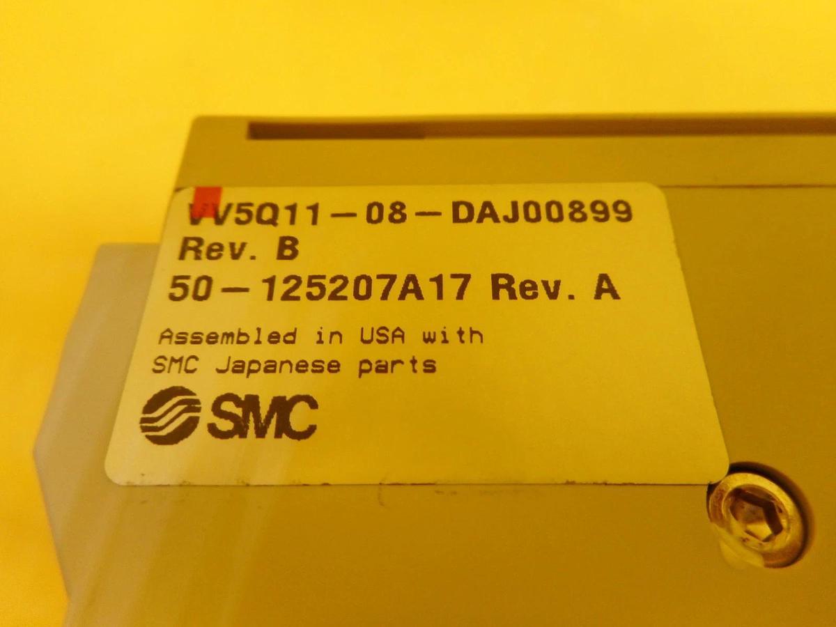 SMC VV5Q11-08-DAJ00899 Pneumatic Manifold VQ1A01NY-5 ASM 50-125207A17 New