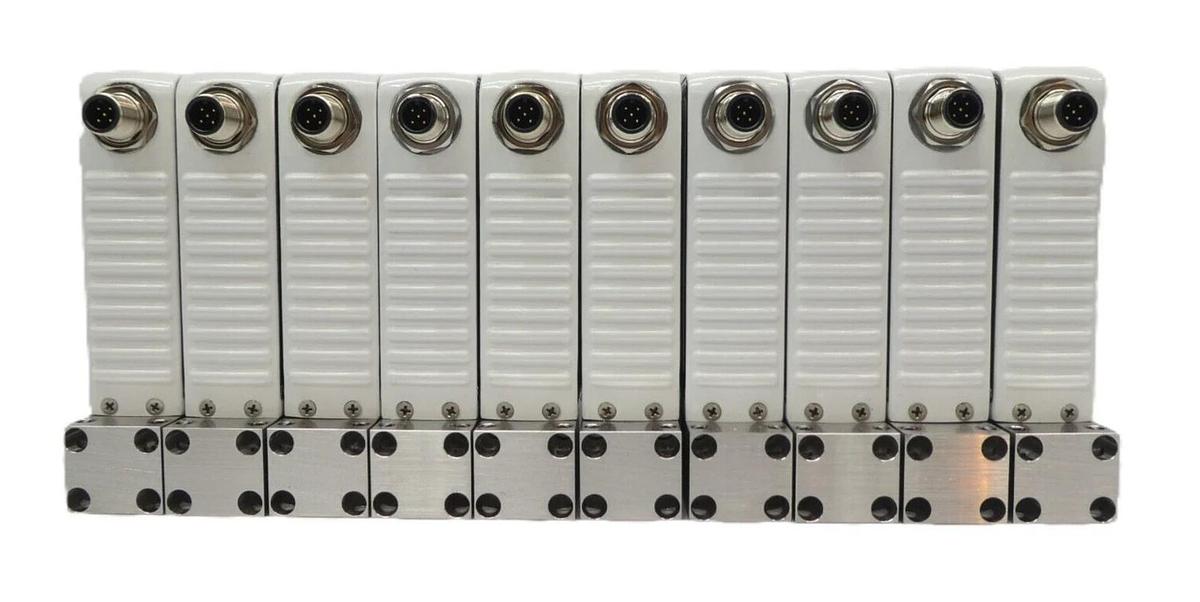 Used Brooks Instrument GF125C Mass Flow Controller MFC GF125CXXC Lot of 10 Working
