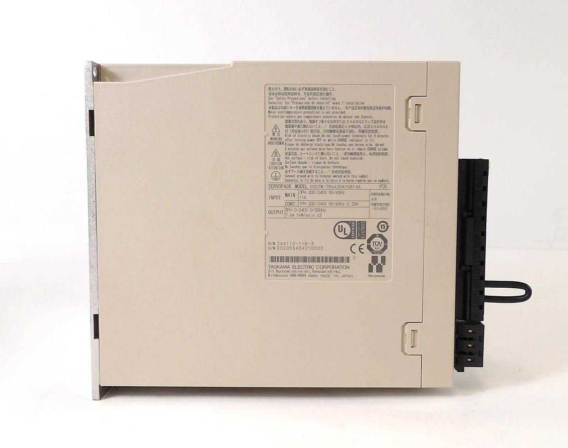 Used Yaskawa Electric SGD7W-7R6A20AY0814A Servo Drive Sigma-7 SERVOPACK Working