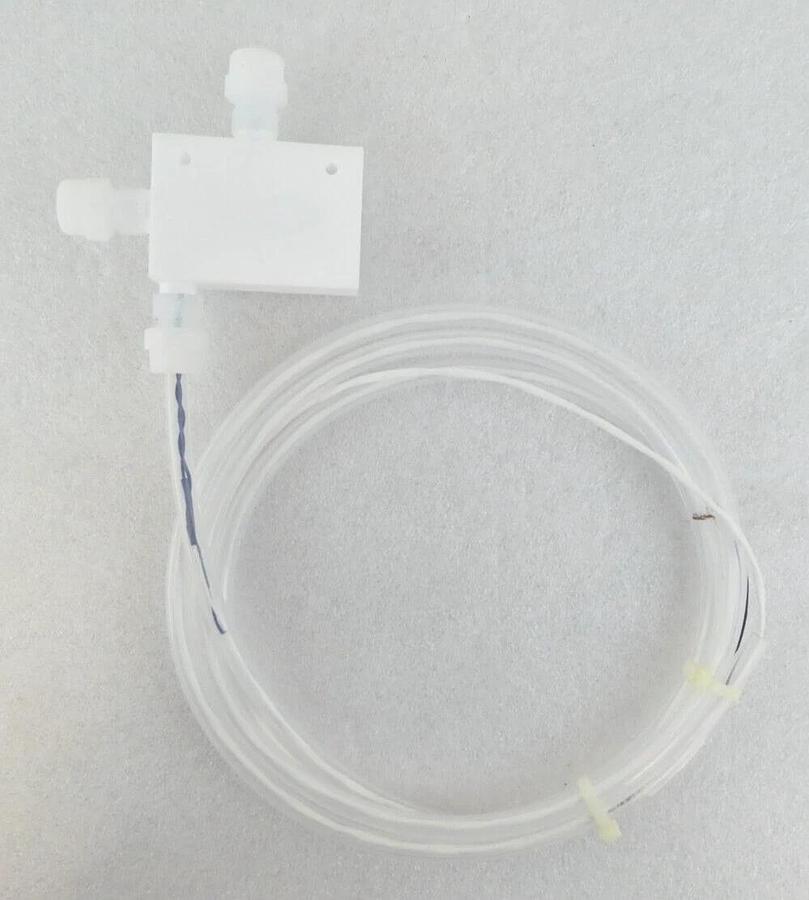 SCP Santa Clara Plastics 1084317-1 Flow Switch Reseller Lot of 2 SCP 9400 New