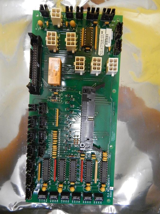 Used KLA Instruments 710-677928-00 Robot Distribution PCB 073-650938-00 Used Working