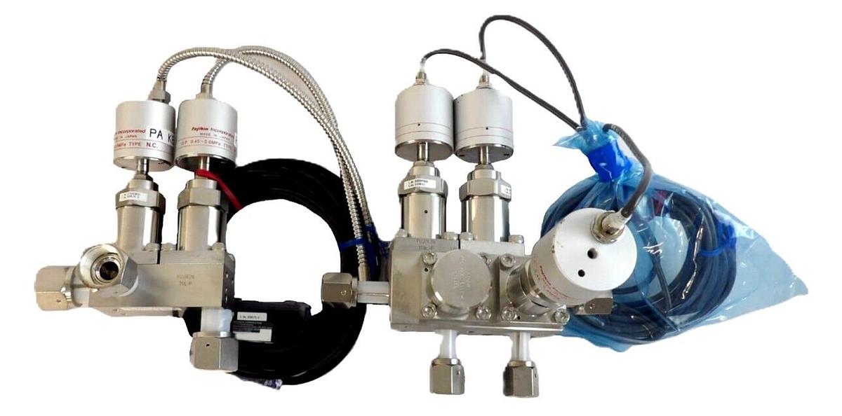 Used Fujikin 316L-P Diaphragm Valve Assembly Type N.C. LAM Lot of 2 New Spare
