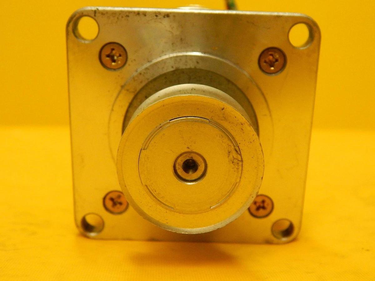Used Oriental Motor PH266L-31 2-Phase Stepping Motor VEXTA Used Working