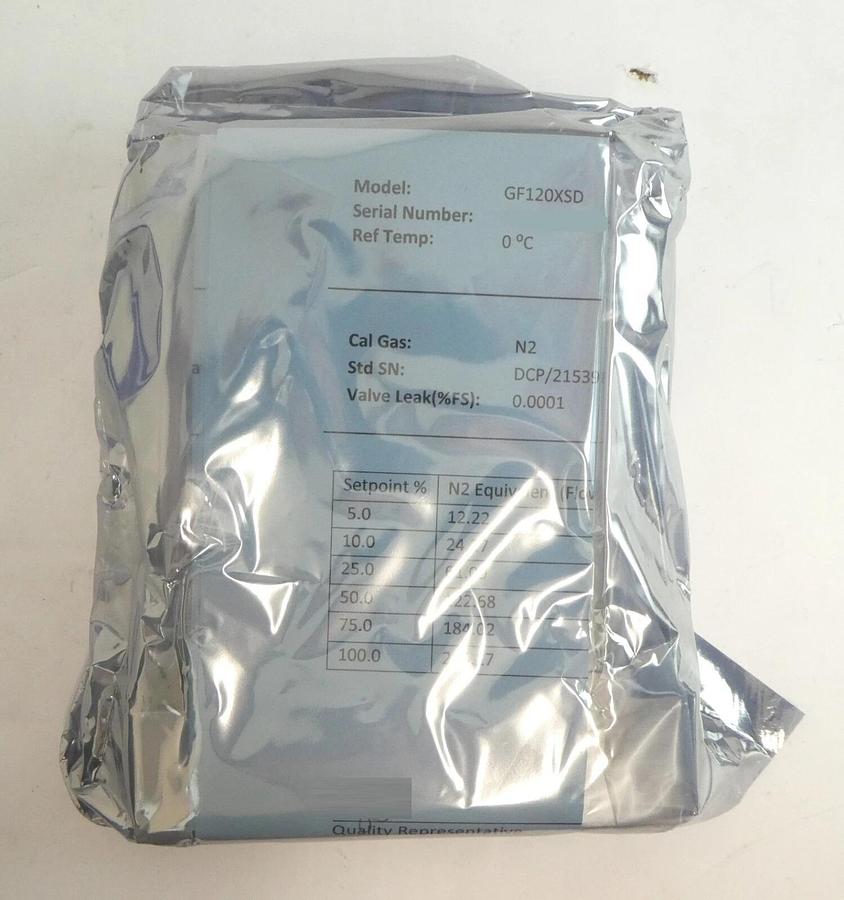 Brooks GF120X-109623 Mass Flow Controller MFC 50 SCCM C4F6 Lot of 2 New
