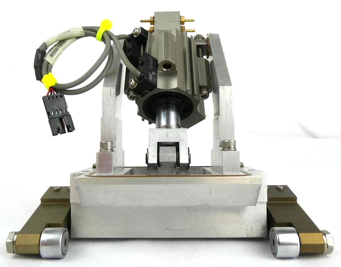 Used AMAT Applied Materials 0010-10265 5000 Cleanroom Slit Valve "S" P5000 Working