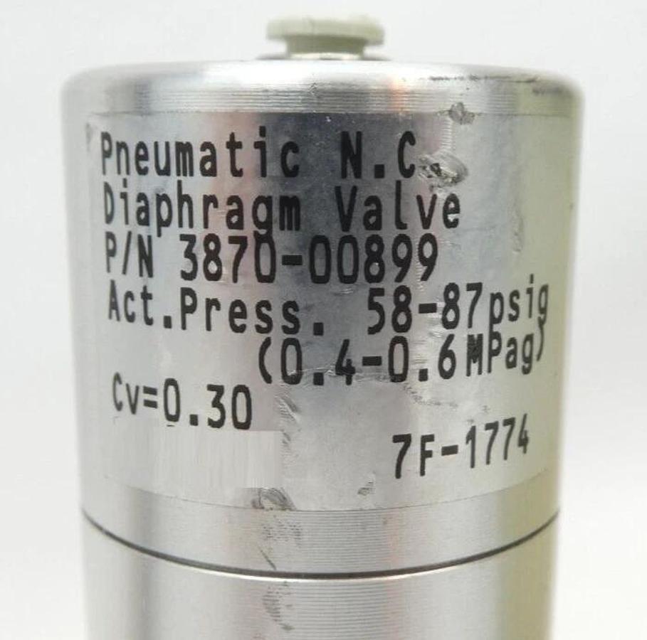 Used AMAT Applied Materials 0010-23660 Mass Flow Controller MFC 300MM-E2 Lot of 2