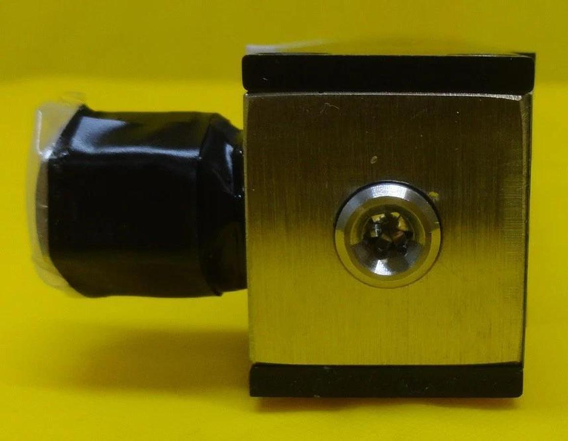 Brooks Instrument 1355EG2AJJF1J Low FLow Glass Tube Flow Meter SHO-RATE New