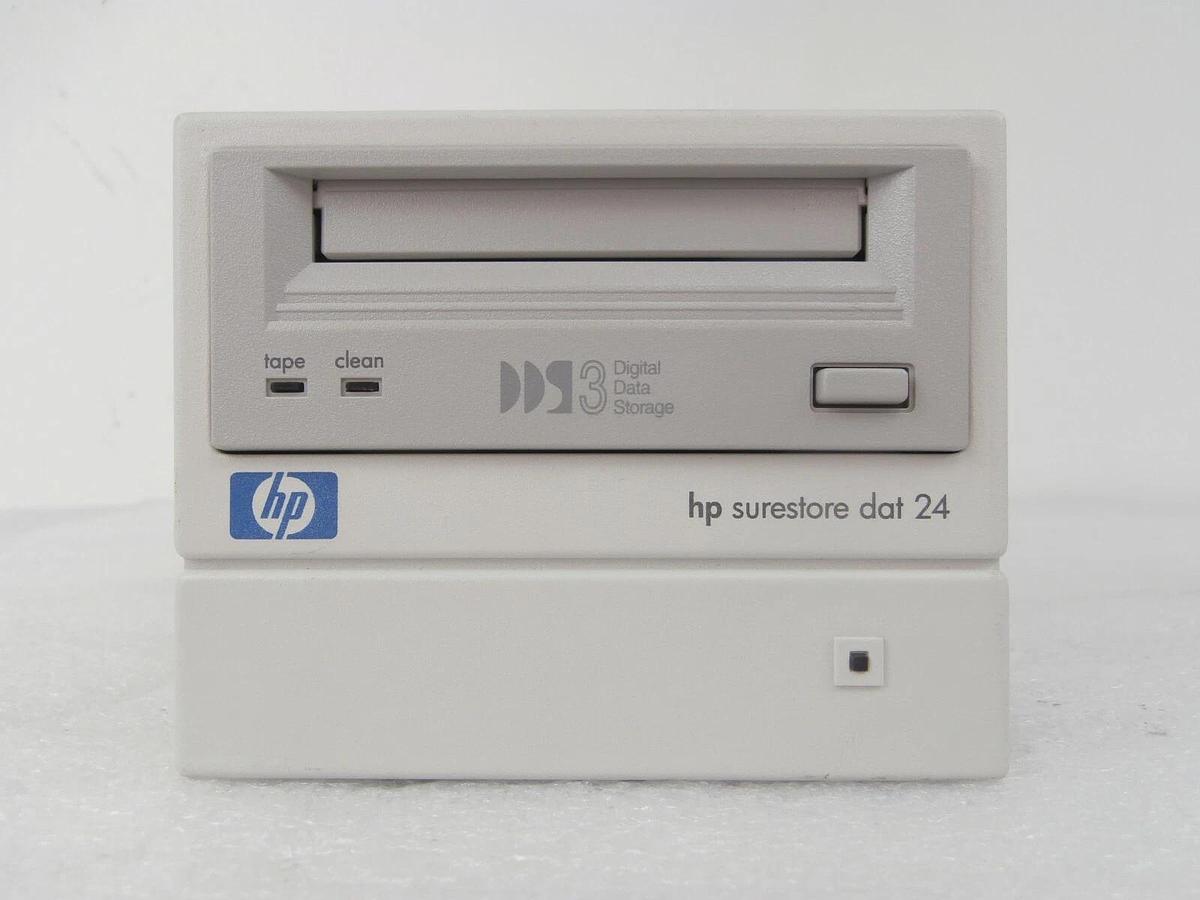 Used HP Hewlett-Packard SureStore Tape Drive DAT8 DAT24 Lot of 2 Hitachi I-900SRT