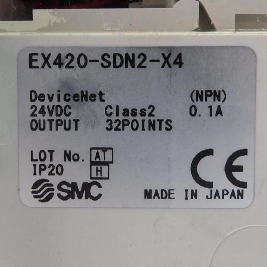 Used SMC VV5Q11-16-X3319V 16-Port Manifold Module EX420-SDN2-X4 Working