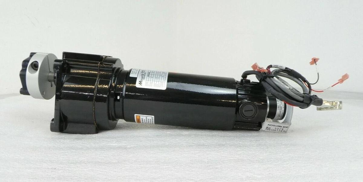 Used Minarik 32-999-4604-009 Gearmotor 507-01-235 KLA-Tencor 720-22700-000 Working