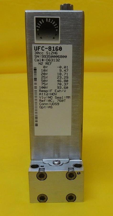 Used UNIT Instruments UFC-8160 Mass Flow Controller MFC 30 SCCM Si2H6 Used Working