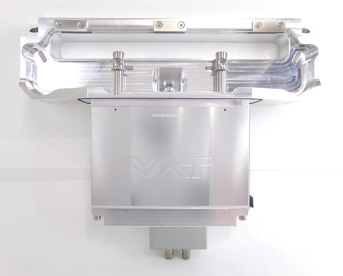 Used VAT 0340X-CA24-BMP3 300mm Pneumatic Chamber Slit Valve Working