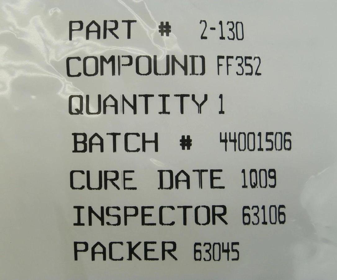 Parker Seals 2-130 O-Ring Ultra Parofluor Seal FF352 1037994 Lot of 6 New