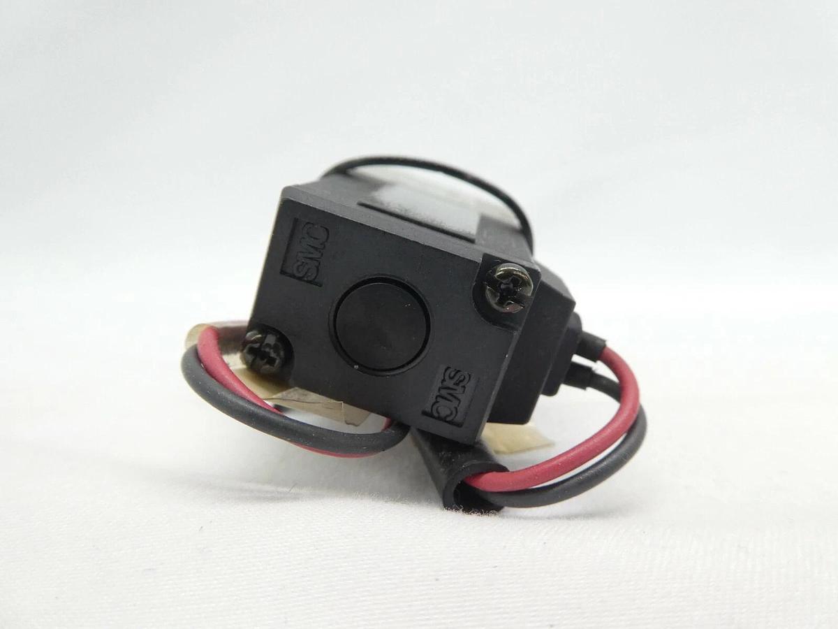 Used SMC VK332-5GS-M5 Solenoid Valve VK332 Lot of 27 Working Surplus