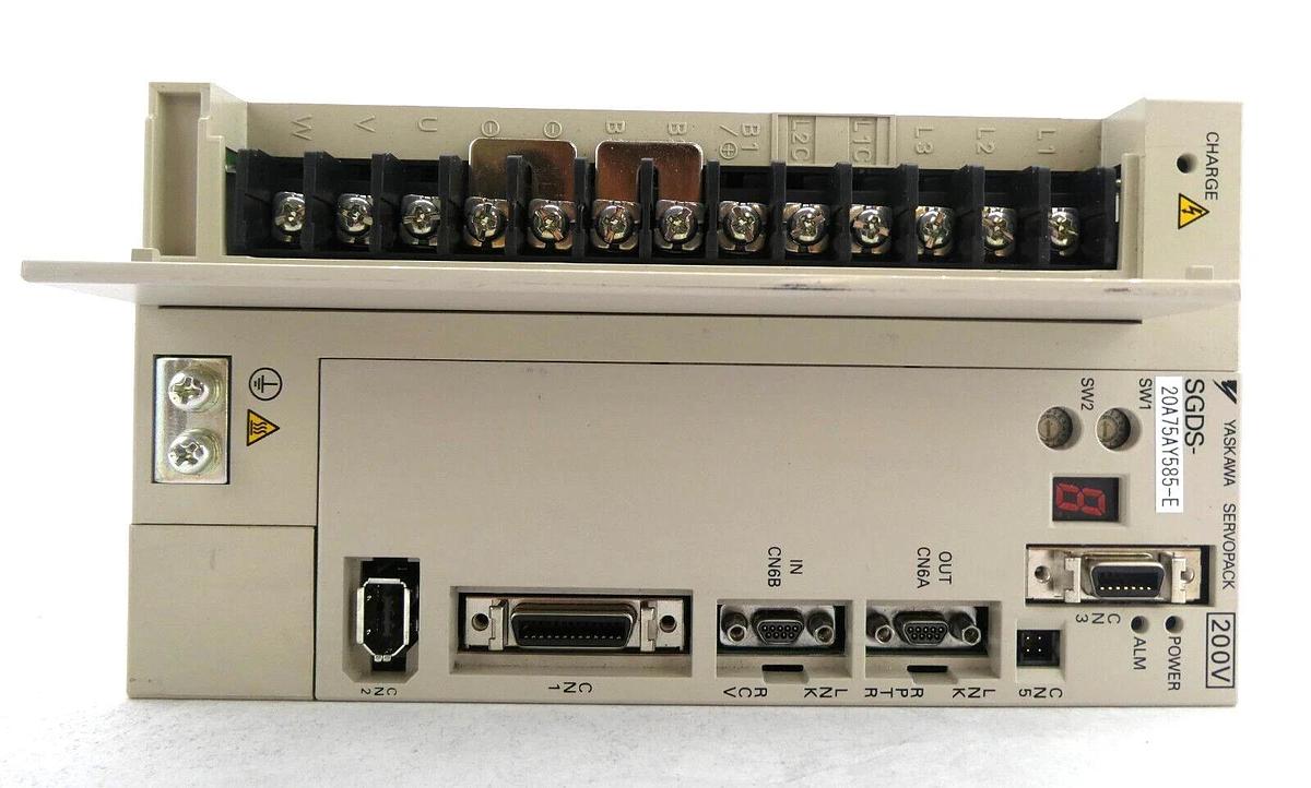 Used Yaskawa Electric SGDS-20A75AY585-E AC Servo Drive SERVOPACK 200V Working Surplus