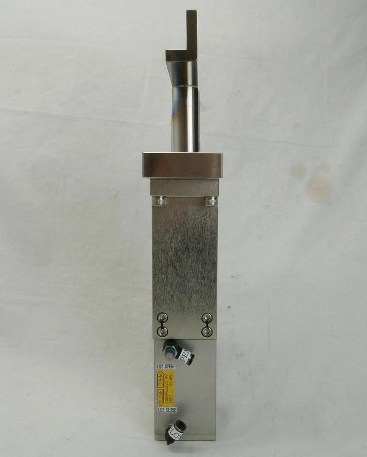 Used V-Tex 3D80-001812-V1 Door Slit Valve ROLLCAM TEL Tokyo Electron No Gate Used