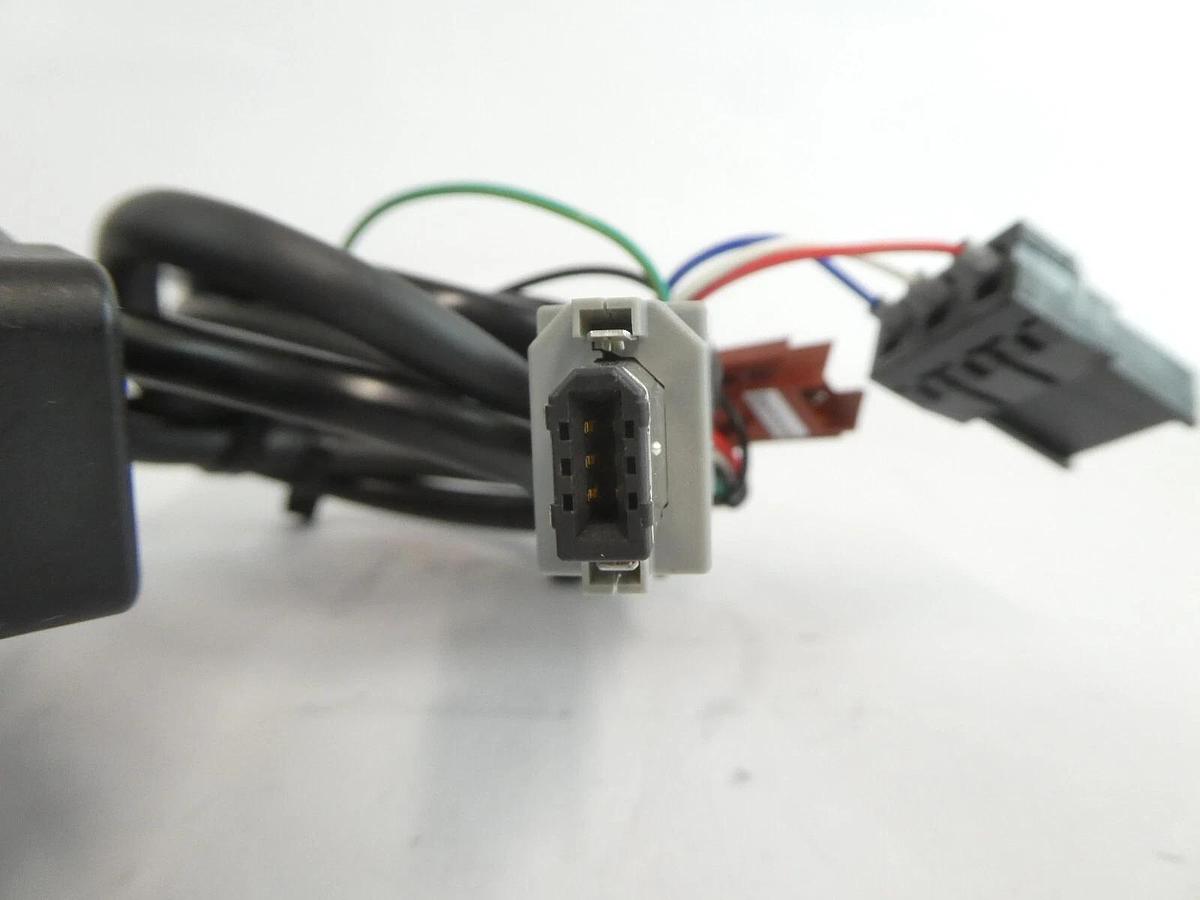 Used Yaskawa Electric SGMPS-01ACA-YA13 AC Servo Motor Lot of 2 Working