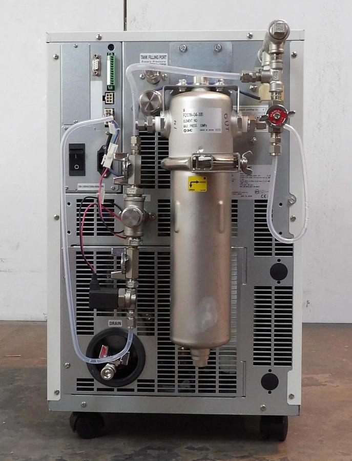 Used SMC HRS012-AN-20-JMT Single Phase Thermo Chiller 200-230 Vac 50/60Hz Working