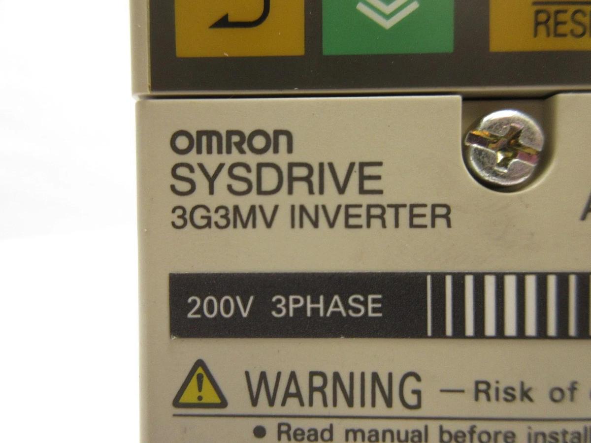 Used Omron 3G3MV-A2002 Inverter Drive SYSDRIVE 3G3MV 3G3MV-PDRT2 Used Working
