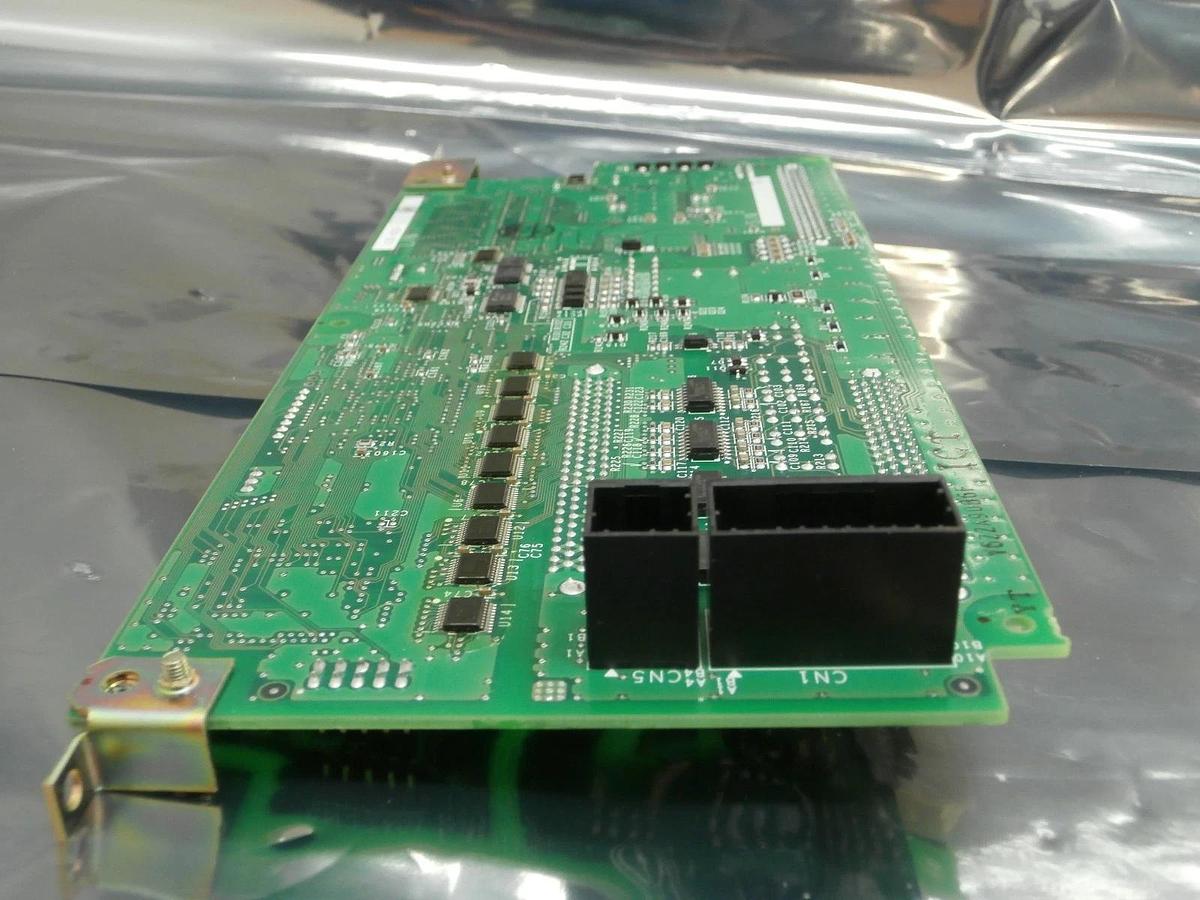 Used Yaskawa Electric JANCD-NIF30-1-E Robot Controller PCB Card F352759-1 NXC100 Used
