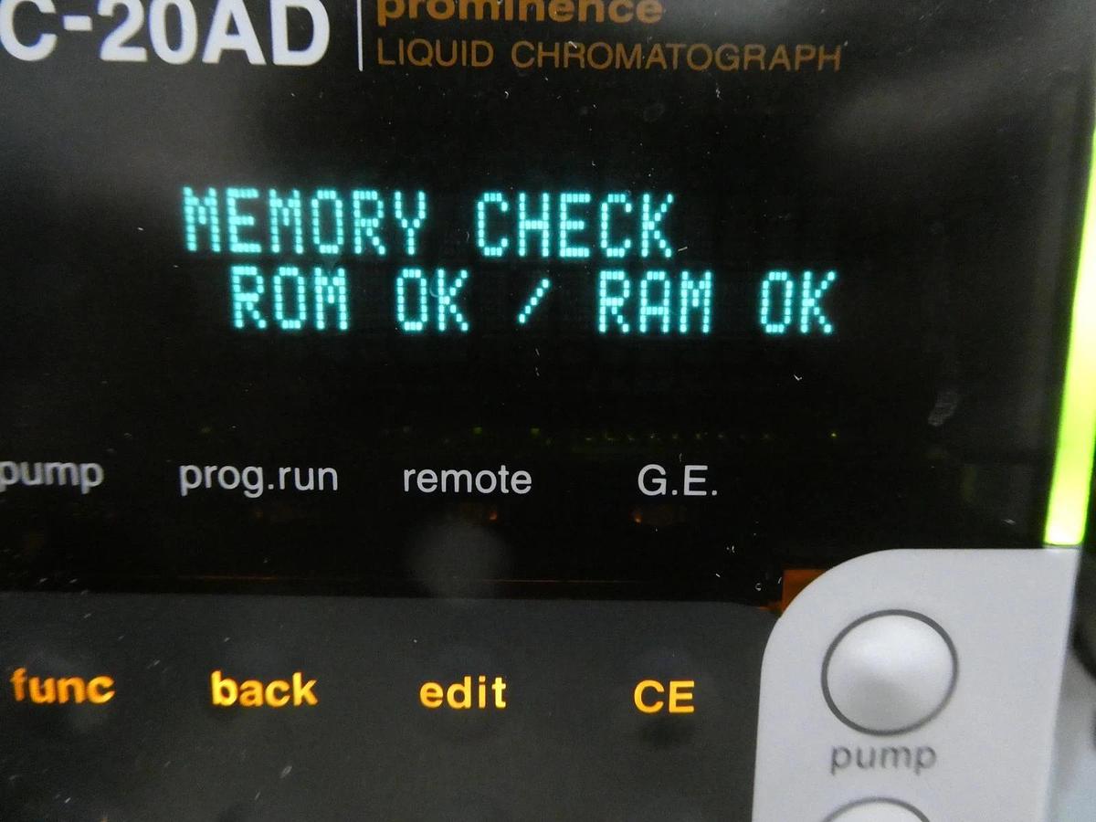 Used Shimadzu 228-45000-32 Liquid Chromatography LC-20AD V1.06 Untested Dented As-Is