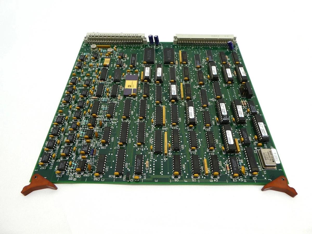 Used ESI Electro Scientific Industries 77697 L&O Laser and Optics PCB Card Working