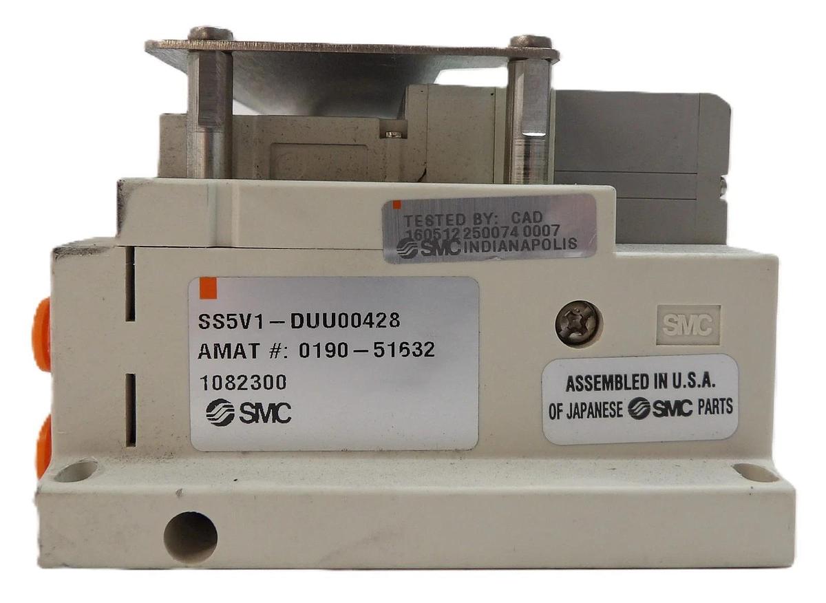 Used SMC SS5V1-DUU00428 15-Port Pneumatic Manifold AMAT 0190-51632 Working