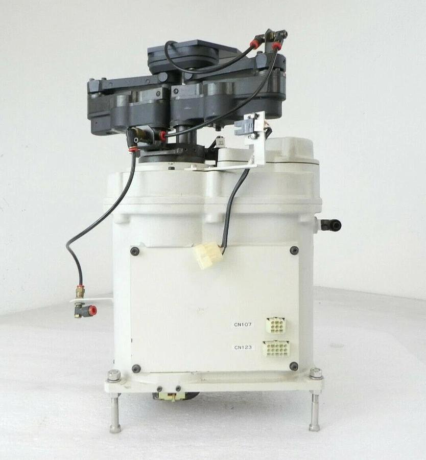 Used Varian Semiconductor Equipment V828700014 150mm Wafer LD Transfer Robot Working