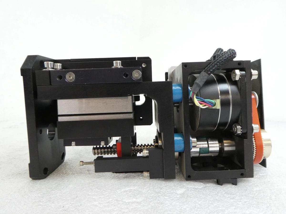 Used AMAT Applied Materials 0010-10033 Wafer Lift Ceramic Hoop Precision 5000 Working