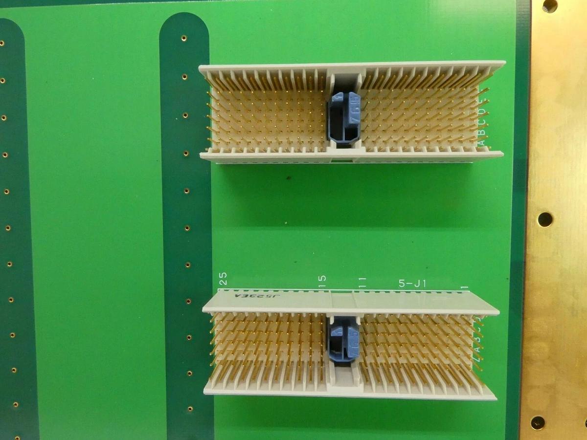 Used CompactPCI 6600-CPCI07TNI4 Backplane Board PCB PICMG2.0 R3.0 NSR-S620D Spare