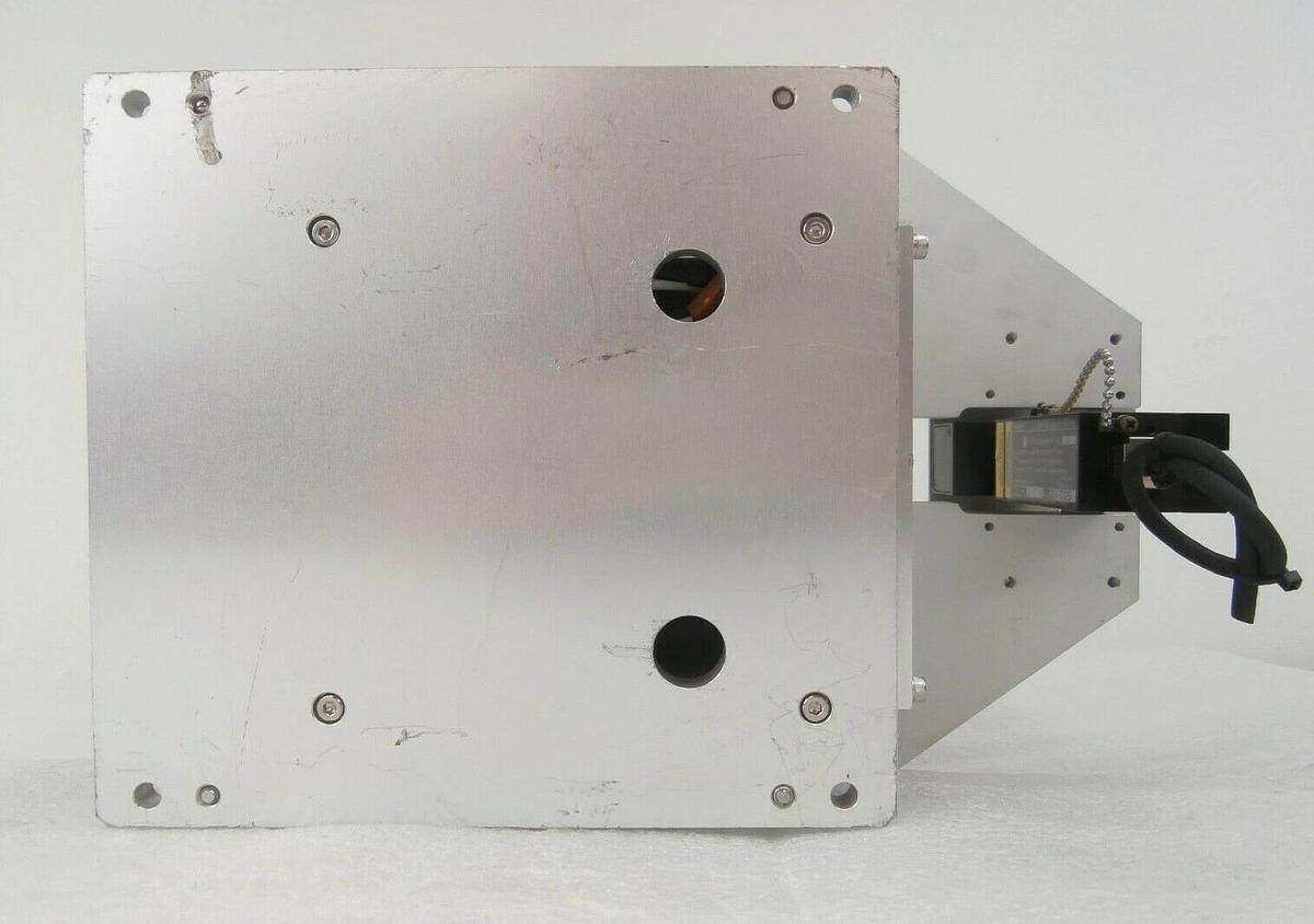 Used Hitachi CCA Wafer Alignment Unit HT98311 M-712E 200mm Etcher Working Surplus
