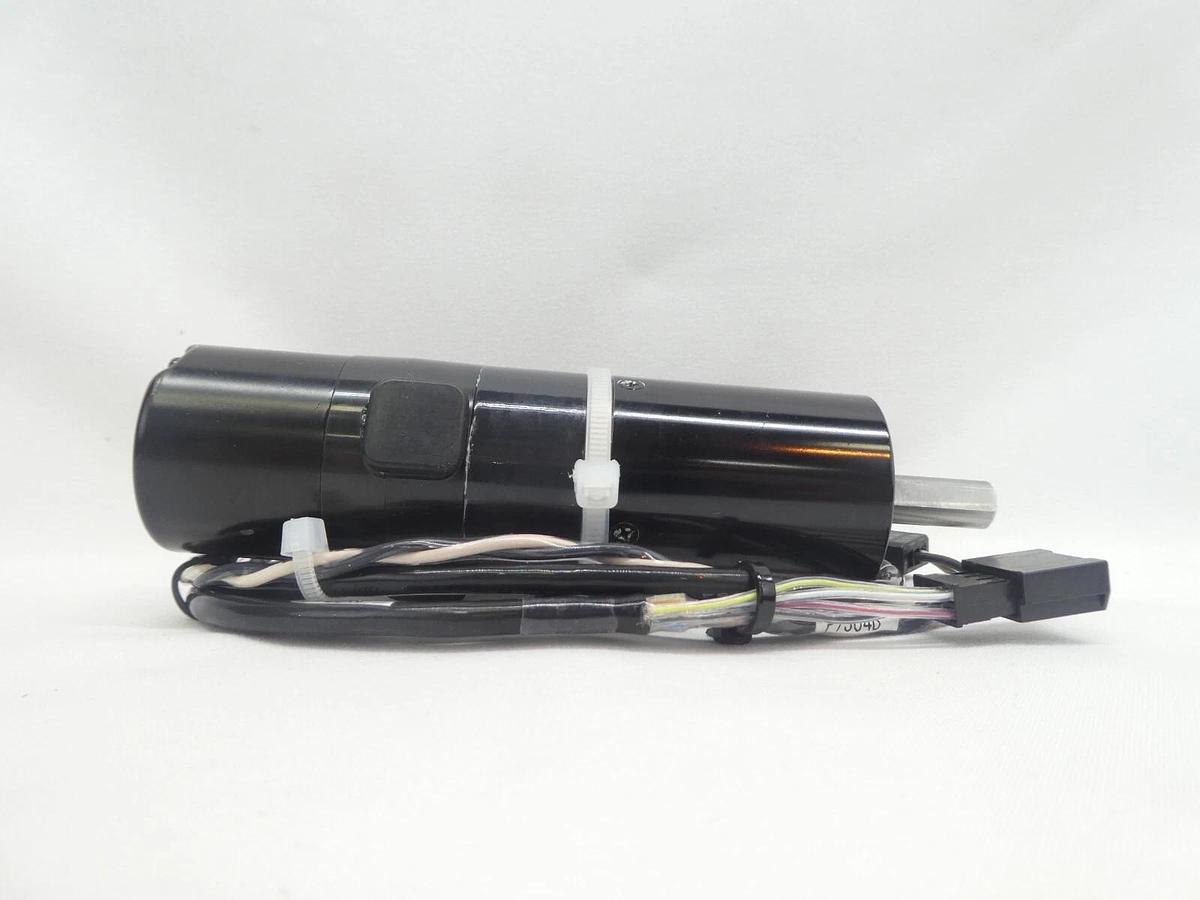 Used Harmonic Drive Systems 0068501698 Actuator RH-8D-6006-E100D0 Nikon NSR Working