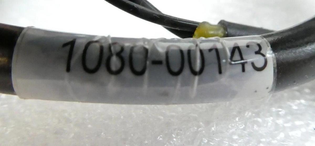 Used Yaskawa Electric SGMPH-01AAE-YA11 AC Servo Motor AMAT 1080-00143 Working Surplus