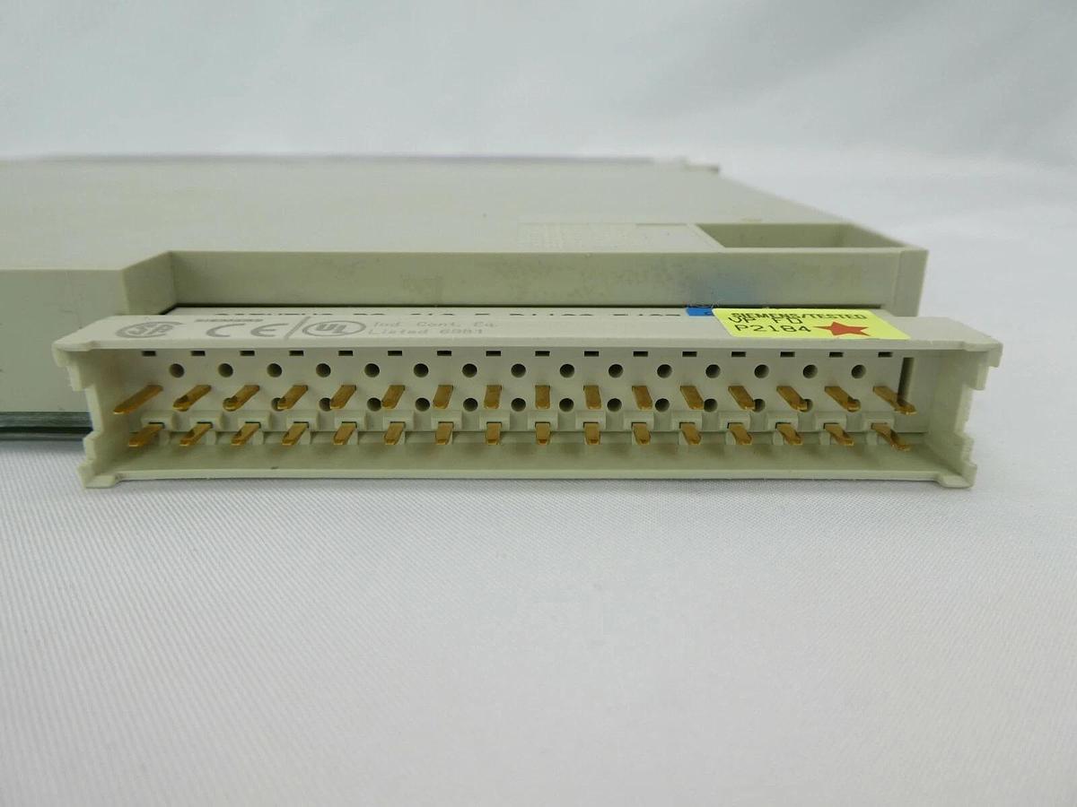 Used Siemens 6ES5460-4UA13 Analog Output PCB Card SIMATIC VP FD Balzers Unaxis Spare