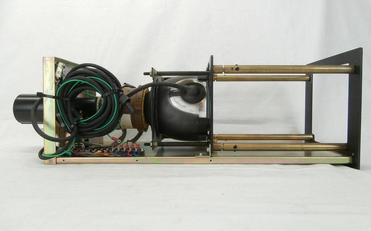Used JEOL SM-45020 Cathode Ray Tube Toshiba E2665PFA JSM-6400F SEM Used Working