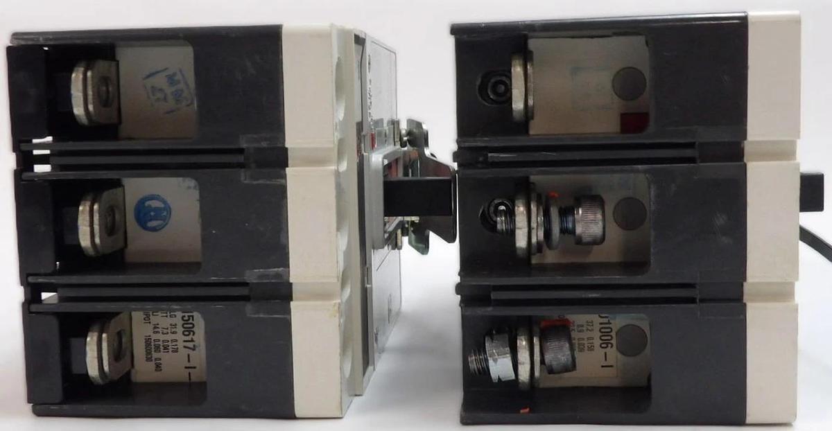 Used Eaton JGE3250NN 3 Pole Circuit Breaker J250E Lot of 2 Working