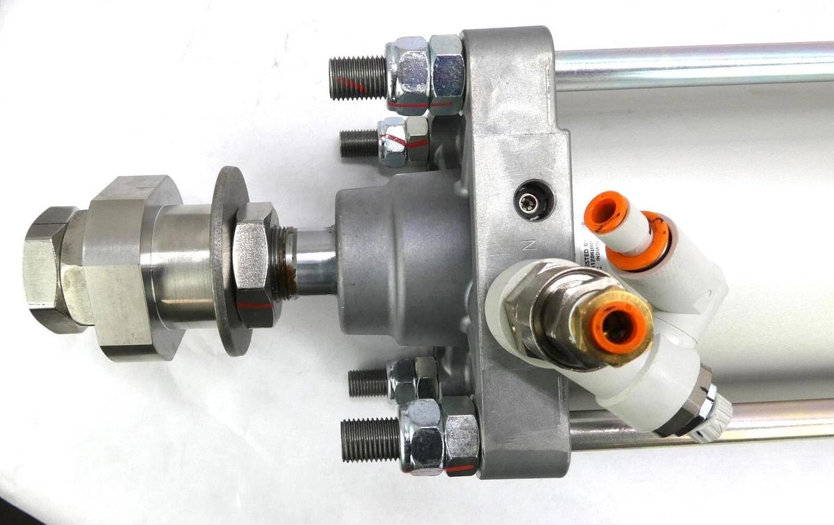 Used SMC CDS2B125TN-650-DUX00227 Tie Rod Pneumatic Air Cylinder Cs2 Working Surplus