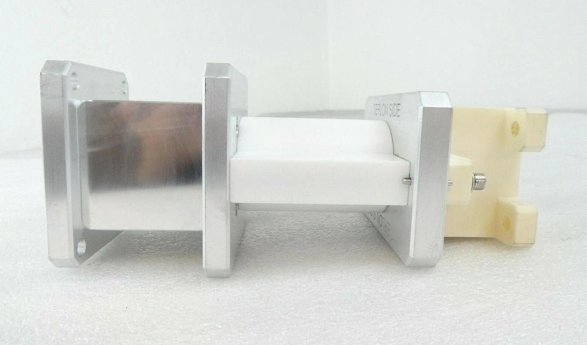 Used VAT 25128-EA24-ADG1 HV Inline Valve Assembly AMAT 0200-21946 Working Surplus