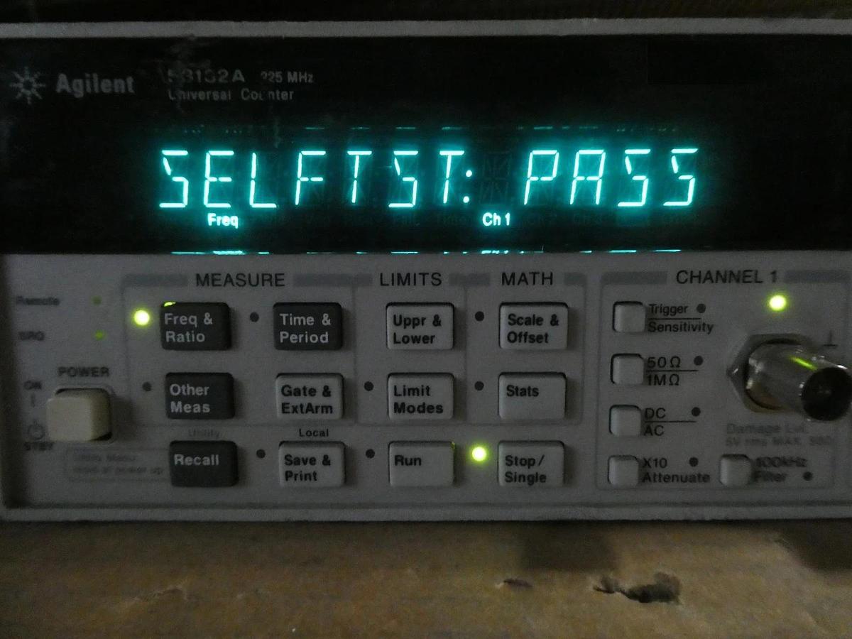 Used Agilent Technologies 53132A 225 MHz Universal Counter Spare Surplus